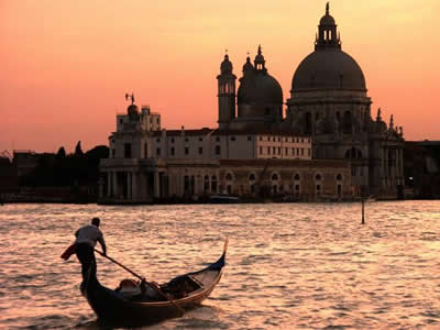 http://www.vivalditravel.hu/user_images/5/hetvege_velenceben_02.jpg