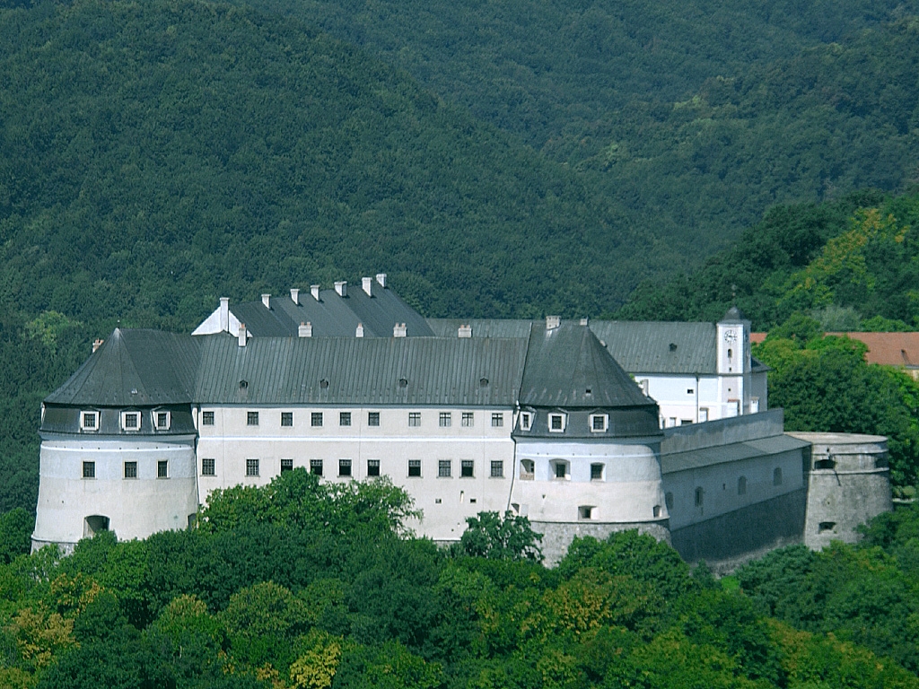 http://www.vivalditravel.hu/user_images/57/vorosko1.jpg